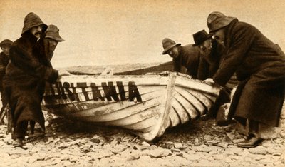 1915年5月、1933年、アイルランドのルシタニア船の1つを引き上げる。 作： Unbekannt