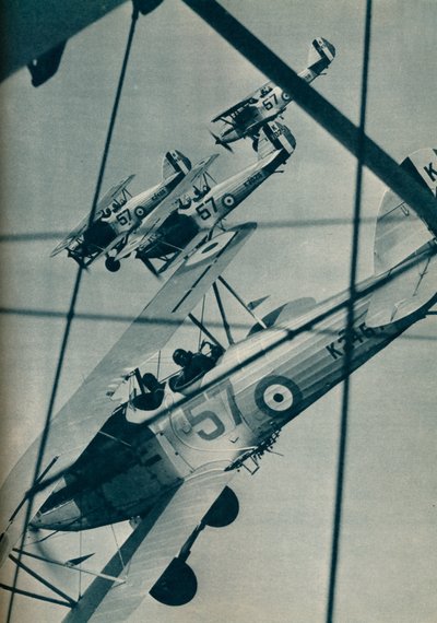 フォーメーションで飛んでいるホーカーハート複葉機、c1936 c1937 作： Unbekannt