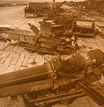 重砲と機械、イギリスのキャンプ、北フランス、c1914-c1918。 作： Unbekannt