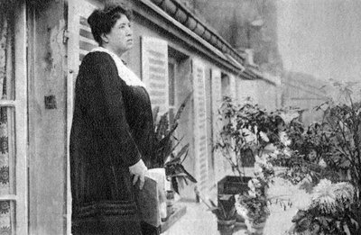 ジュディスゴーティエ、フランスの詩人、歴史小説家、1900年 作： Unbekannt