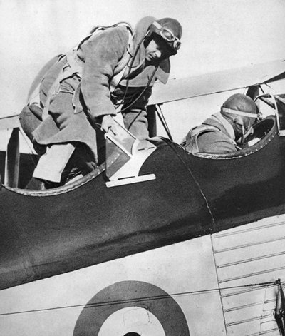 飛行機でのエドワード8世王、1936年 作： Unbekannt