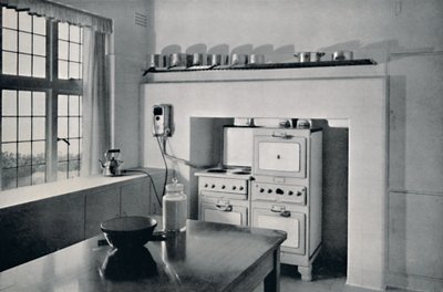 RW Symondsによって設計されたキッチン、1938 作： Unbekannt