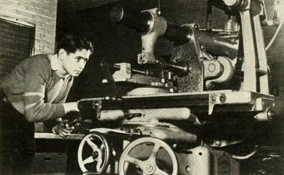 彼の貿易を学ぶ、c1948。 作： Unbekannt