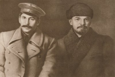 レーニンとスターリン、1919年3月、1939年。 作： Unbekannt