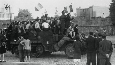 1944年8月のパリ解放 作： Unbekannt