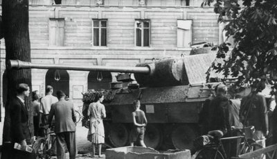 1944年8月のパリ解放 作： Unbekannt