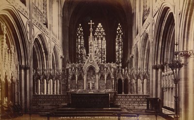リッチフィールド大聖堂、Reredos and Altar、1929年。 作： Unbekannt