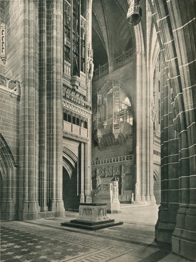 写真リバプール大聖堂枚建築家、G。ギルバートスコット卿、1924年 作： Unbekannt