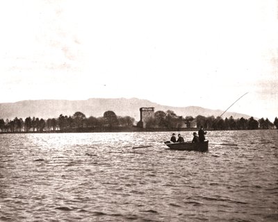 Lochleven城、キンロス、スコットランド、1894。 作： Unbekannt