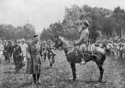1915年8月16日、フランス、アルジェリア軍の検査を行うキッチナー卿 作： Unbekannt
