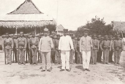 マデイラ-マモーレ鉄道：ボリビアとブラジルの国境：ボリビアの将校と兵士、1914年 作： Unbekannt