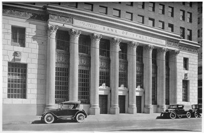 1924年、カリフォルニア州ロサンゼルスのイタリア銀行の正面玄関 作： Unbekannt