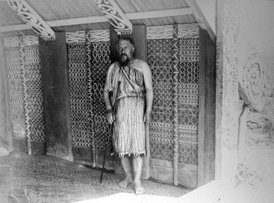 1899年にニュージーランドのマオリ共同小屋 作： Unbekannt