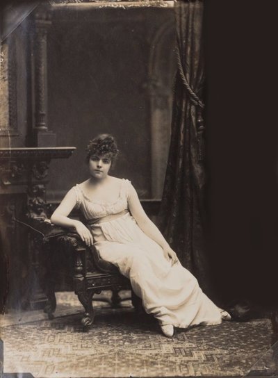 Maria Konstantinovna Bashkirtseva 1858-1884、1880年代初頭。 作： Unbekannt