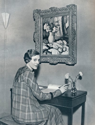 マリー・ネイ、彼女のフラット、c1934 作： Unbekannt