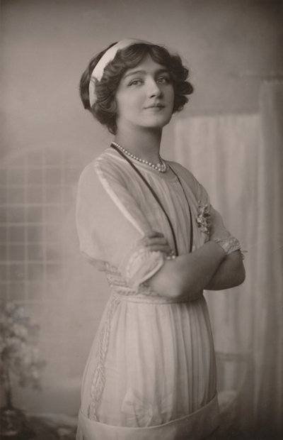 ミスリリーエルシー、1886-1962年、アリスインザダラープリンセス。c1930。 作： Unbekannt