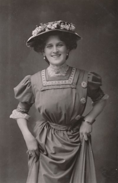 ミス・ゼナ・デア、1887-1975、c1930。 作： Unbekannt