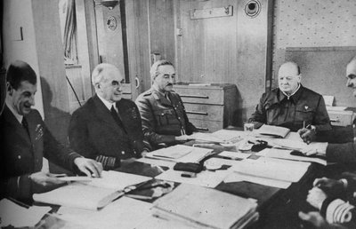 船上での会議でのチャーチル氏、1943-1944年。 作： Unbekannt