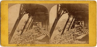 パリの自治体（1871年）：ヴィレットの波止場の風景。匿名の写真撮影。厚紙にプリント。ディム。17x6 cm 作： Unbekannt