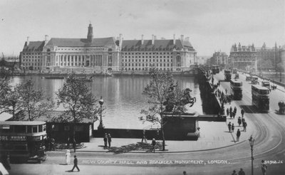 ニューカウンティホールとボーディシアモニュメント、ロンドン、c1925 作： Unbekannt
