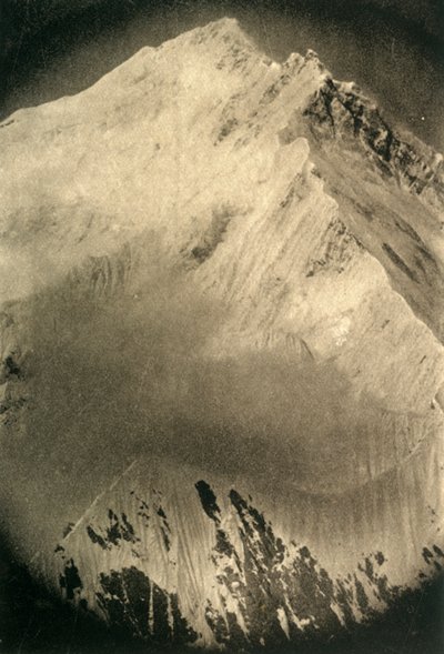 エベレスト山のノースイーストリッジ、c1918-c1939。 作： Unbekannt