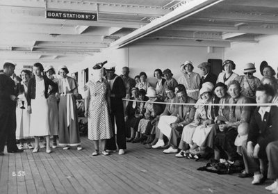 RMS Atlantis搭載、c1929-c1939 作： Unbekannt