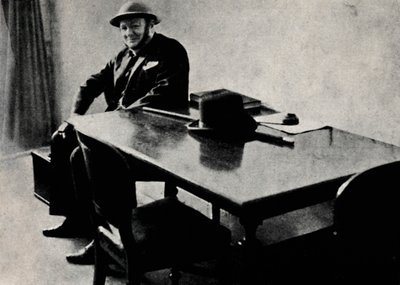 1940年、1945年のイギリスの戦いの間の南海岸。 作： Unbekannt