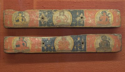 写本の表紙のペア: Prajnaparamita 上記の Bodhisattvas が並ぶ...12 世紀。 作： Unbekannt