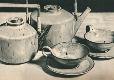 ヴェルクシュテッテンデアシュタットハレによるティーサービスの一部、1928 作： Unbekannt