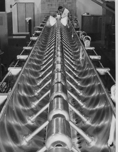 粒子加速器、Cern、ジュネーブ、20世紀 作： Unbekannt