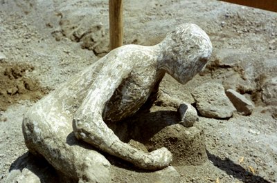 ポンペイの噴火で亡くなった人、西暦79年 作： Unbekannt