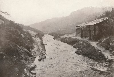 Pirahy Diversion：トンネルの出口から下流を見ます。 1914年。 作： Unbekannt