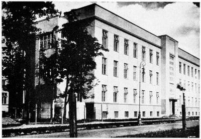 ラジウム研究所、ポーランド、ワルシャワ、1932年。 作： Unbekannt