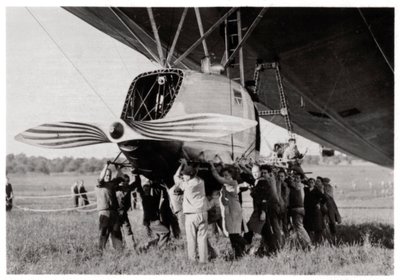 リアゴンドラ、ツェッペリンLZ 127グラフツェッペリン、1933 作： Unbekannt