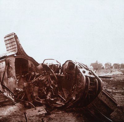 破れたオープンタンク、北フランスシャンパーニュ、c1914-c1918 作： Unbekannt