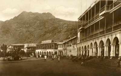 丸い三日月、アデン、c1918-c1939。 作： Unbekannt