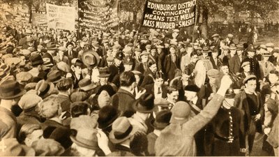 スコットランドの行進者、手段テスト抗議、ハイドパーク、ロンドン、1932年、1933年。 作： Unbekannt