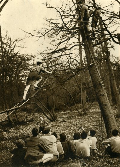 「スカウトが開拓奉仕をしている」、1944 年。 作： Unbekannt
