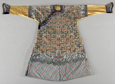 セミフォーマルコートローブジーフ、1700年代後半。 作： Unbekannt