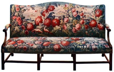 18世紀のタペストリーで覆われたチッペンデールの家具一式に属するセッティー、c1920 作： Unbekannt