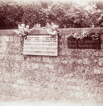 ベルギー、ディナン、ドイツ人によって射殺された民間人の記憶にサインインするc1914-c1918 作： Unbekannt