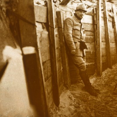 塹壕の兵士、c1914-c1918 作： Unbekannt