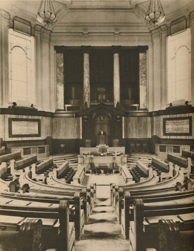 ロンドン郡評議会のメンバーの審議のための素晴らしいホール、c1935。 作： Unbekannt