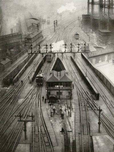 セントパンクラス。ロンドン、ミッドランド、スコットランド鉄道の終点、1935年。 作： Unbekannt