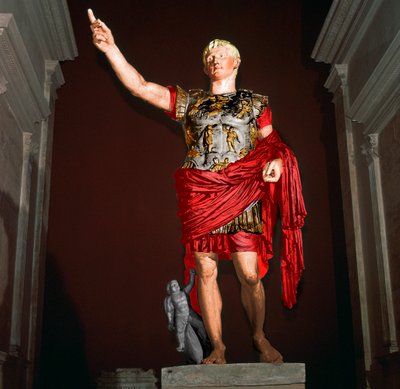 紀元前1世紀のローマ皇帝アウグストゥスの像 作： Unbekannt