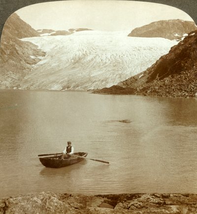 固い氷の流れハルダンゲル氷河と溶ける湖、ノルウェー、c1905。 作： Unbekannt