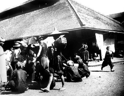 ストリートシーン、サイゴン、1900 作： Unbekannt