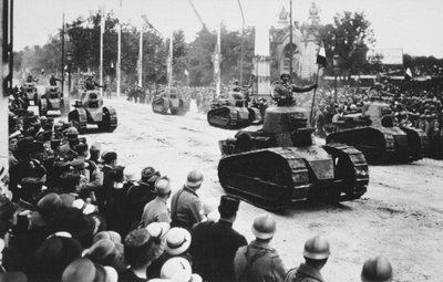 大勝利のパレード、1919年7月14日、パリ、フランスの戦車 作： Unbekannt
