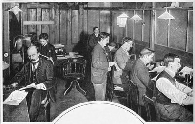 デイリーエクスプレス新聞のテープと電信室、ロンドン、c1900 1903 作： Unbekannt