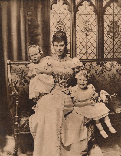 ヨーク公爵夫人と2人の息子、エドワード王子とアルバート王子、c1897 1935 作： Unbekannt